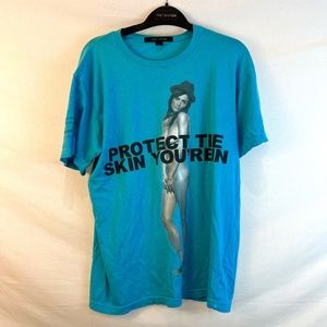 Marc Jacobs "Protect The Skin You're In" Helena Christensen Large - 80% OFF SALE